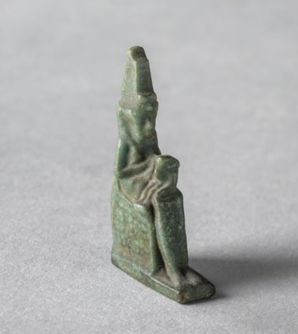 Isis lactans amulet, Cat. 179, Museo Egizio, Turin