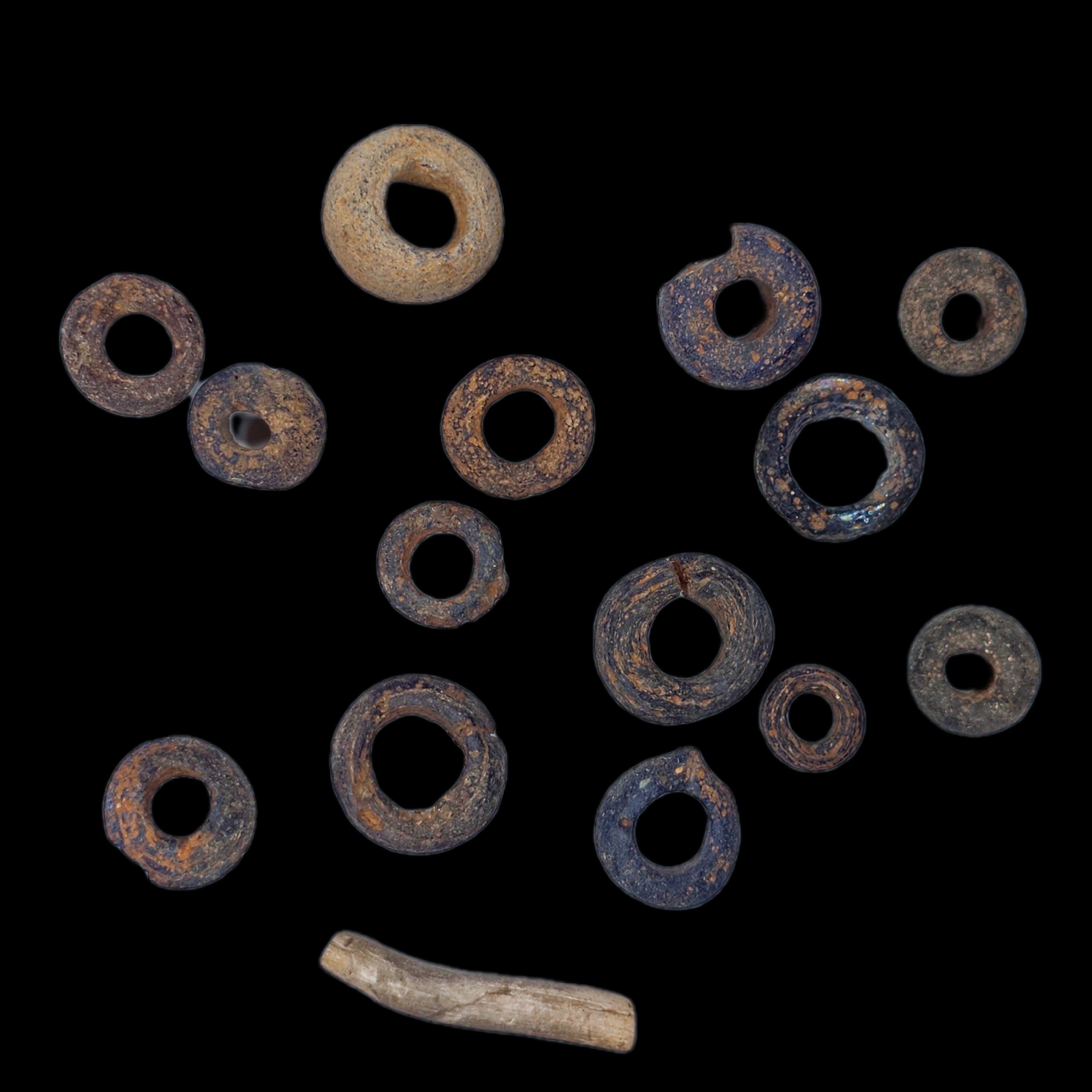 Roman beads from Conímbriga